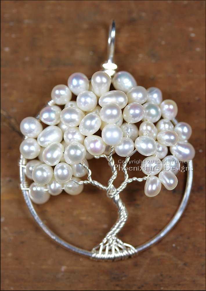 Pearls have been used for jewelry and adornment for centuries. Unlike all other gemstones, pearls require living creatures to create them and they require no cutting or polishing. Freshwater pearls are said to promote sincerity, truth and loyalty and are commonly used in wedding and bridal jewelry.