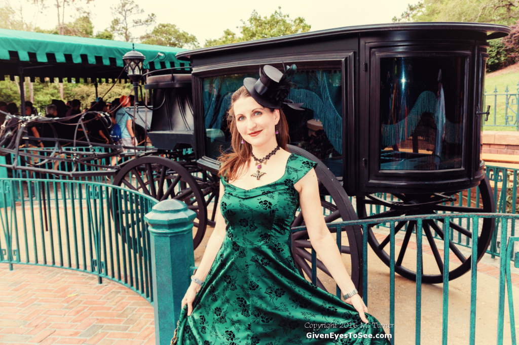 Dapper Day Haunted Mansion Disneybound Green Dress bat stanchion necklace, handmade bat necklace, cast bat choker, gothic bat maid costume, PhoenixFire Designs, where to buy, purchase bat necklace, haunted mansion cosplay, hm costume, etsy